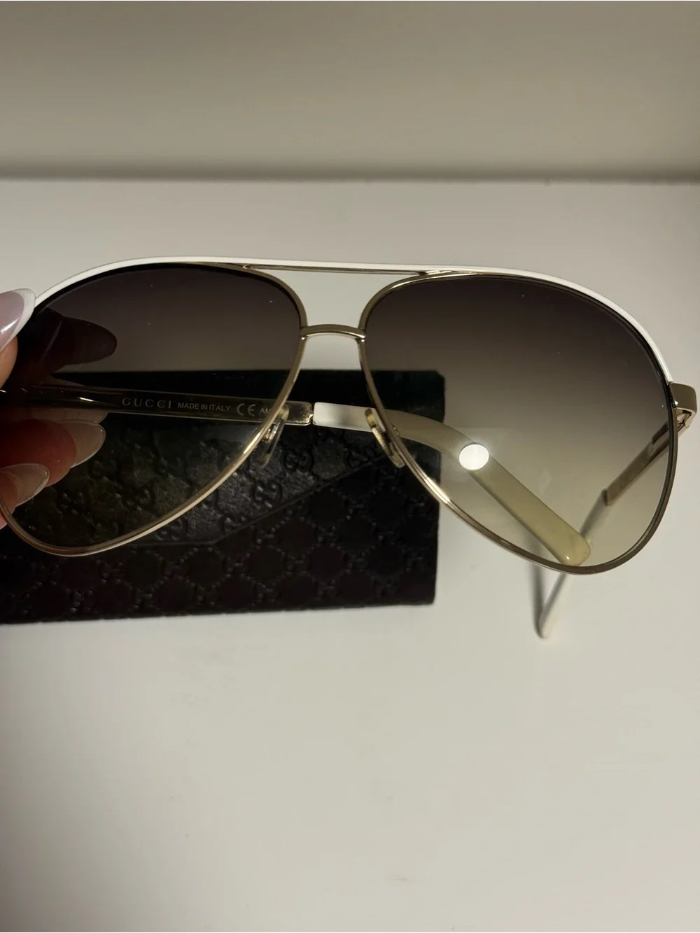 Gucci good white